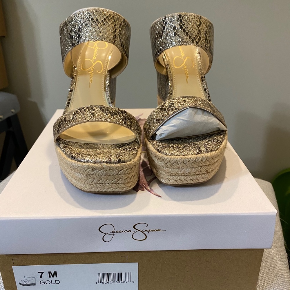 Sz 7 Jessica Simpson Saphita Wedge Sandal